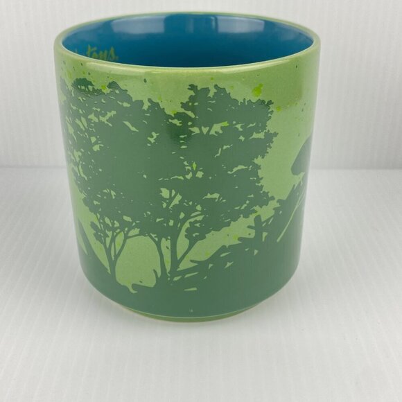 Tim Hortons Canadian Beaver Mug Limited Edition No. 017 16 oz Green Blue 2017 - Picture 2 of 6